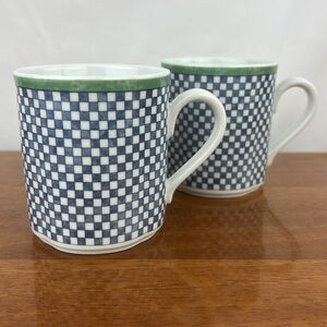 Villeroy & Boch porcelain castel checked tea/coffee cups pair